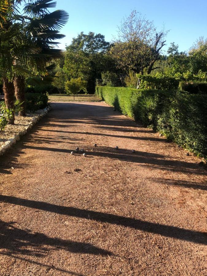 Villa Bergerac Avec Piscine 外观 照片